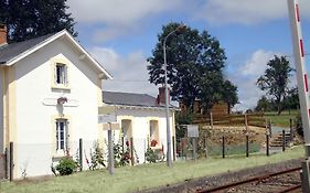Bienvenue A La Halte De Sigournais Ancienne Gare
